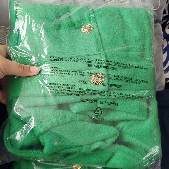 Lynsey Jacket in a Cropped Green Fleece - Picture 6 of 10